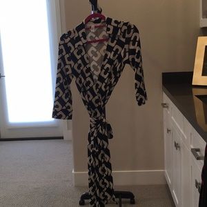 Diane Von Furstenberg women’s wrap dress!